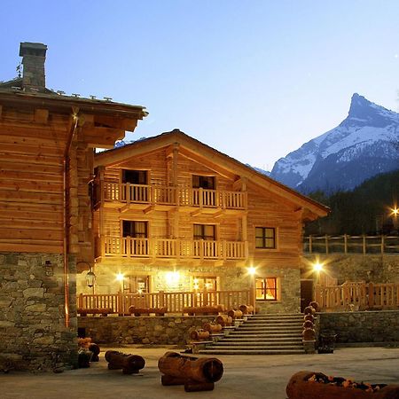 ホテル Silou Retreat Champdepraz エクステリア 写真