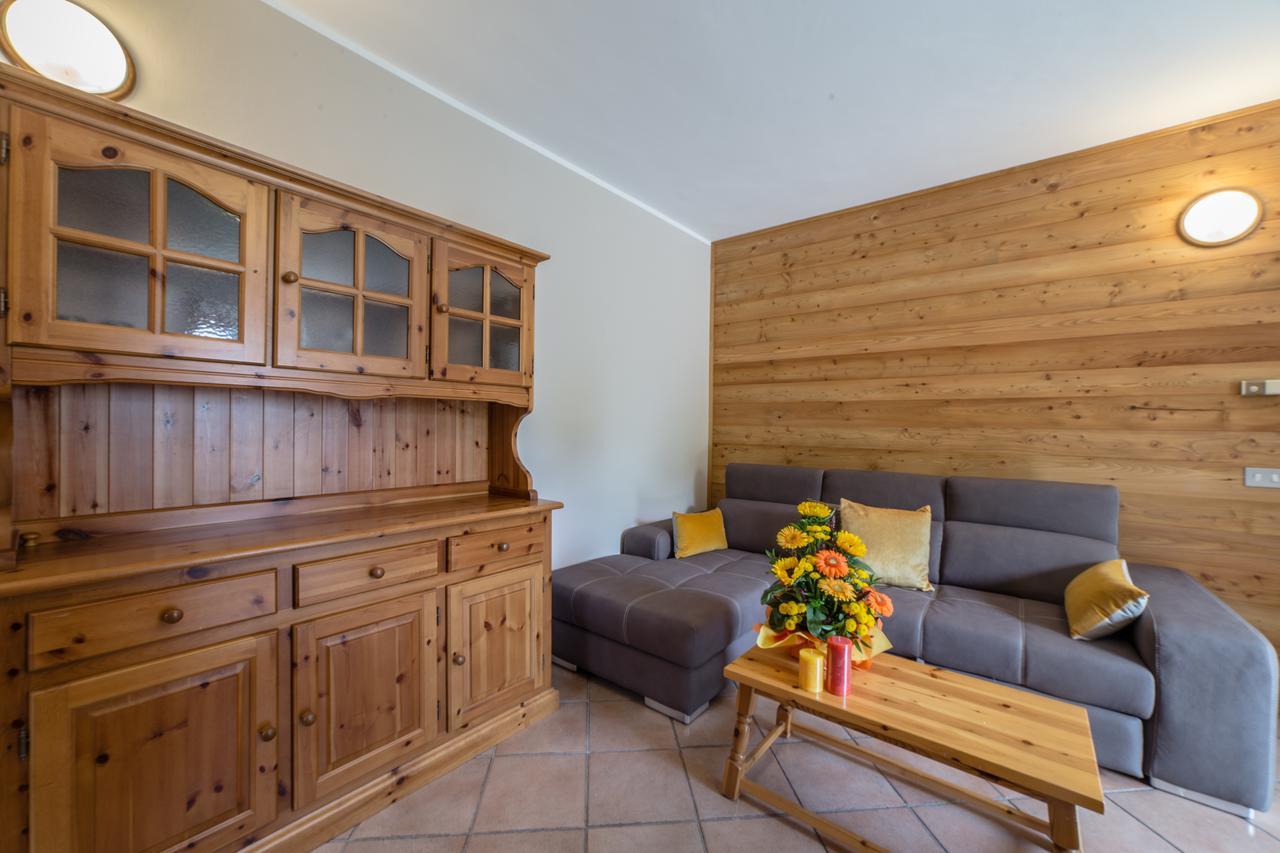 ホテル Silou Retreat Champdepraz エクステリア 写真